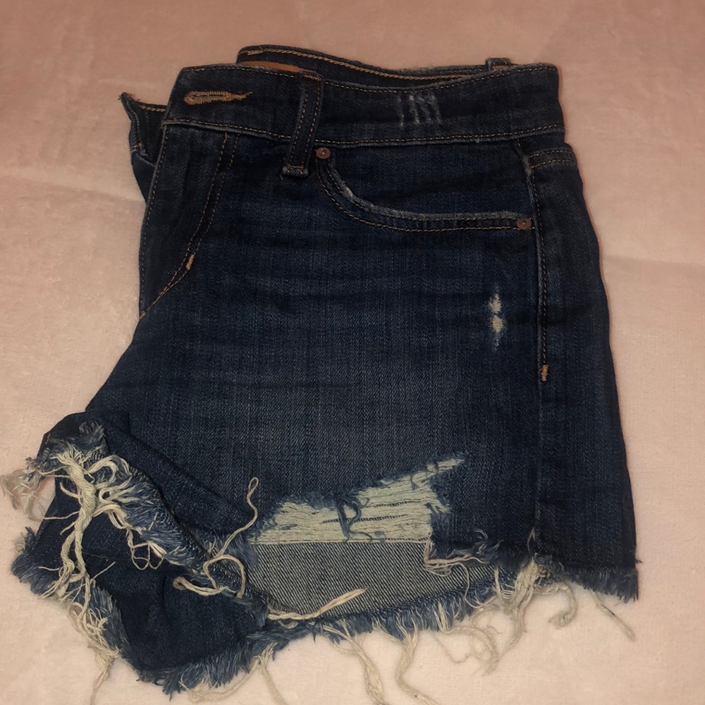 💙JOE’S DARK DENIM SHORTS!
